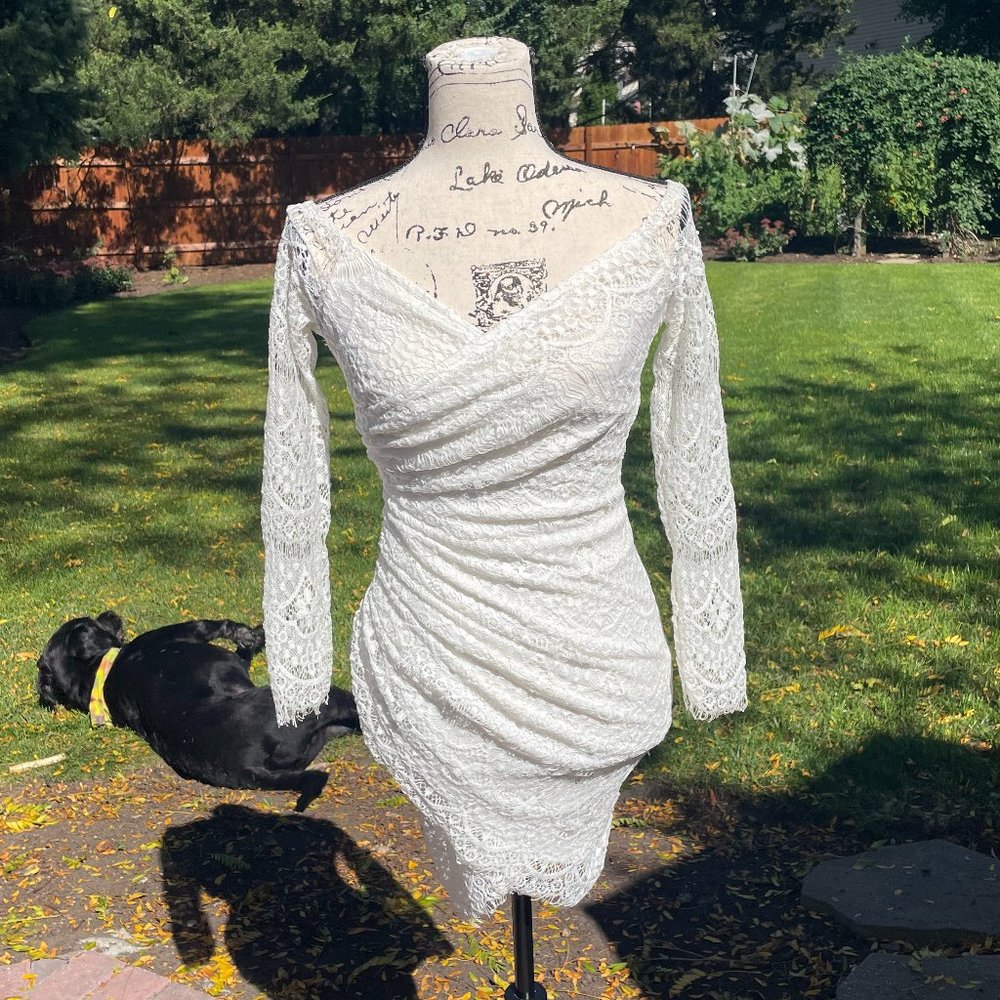 White off the shoulder lace mini dress - Picture 1 of 9